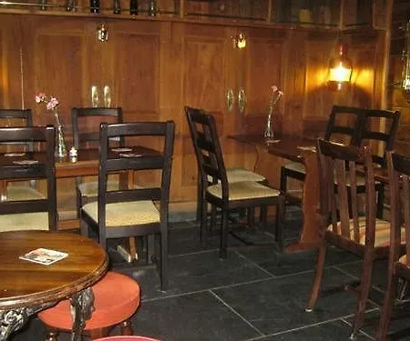 Inn Ship 3*