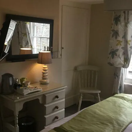 Ship Inn 3*
